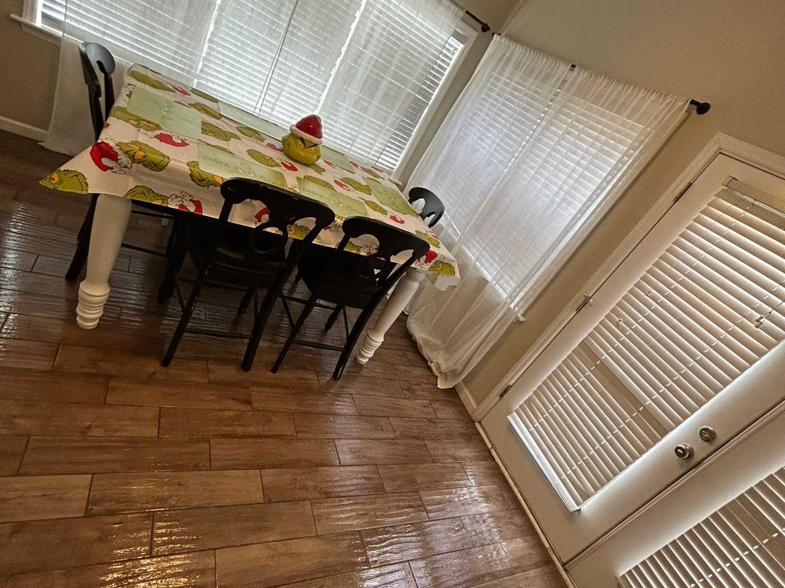 Amezquita Cleaning Llc