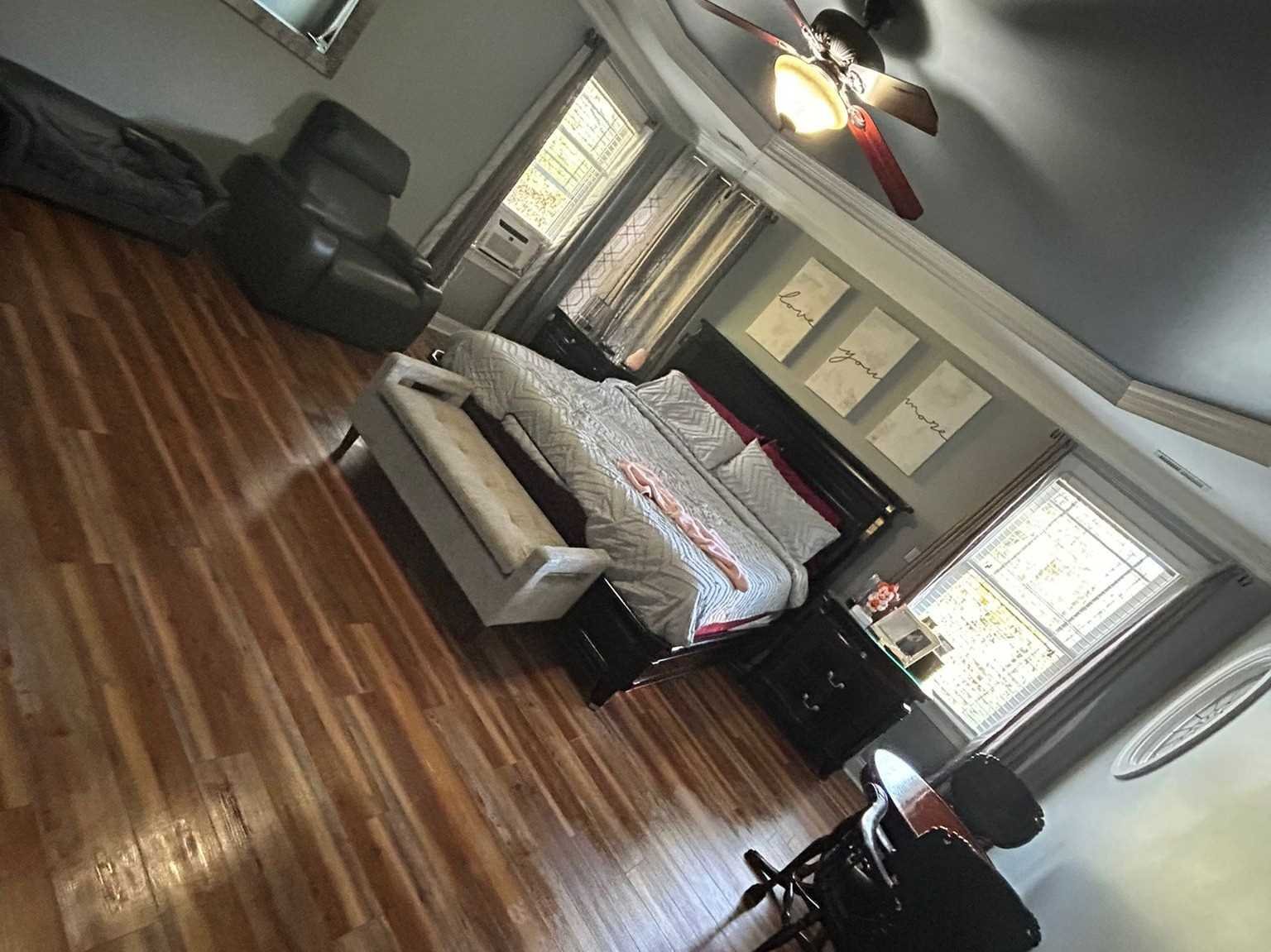 Amezquita Cleaning Llc