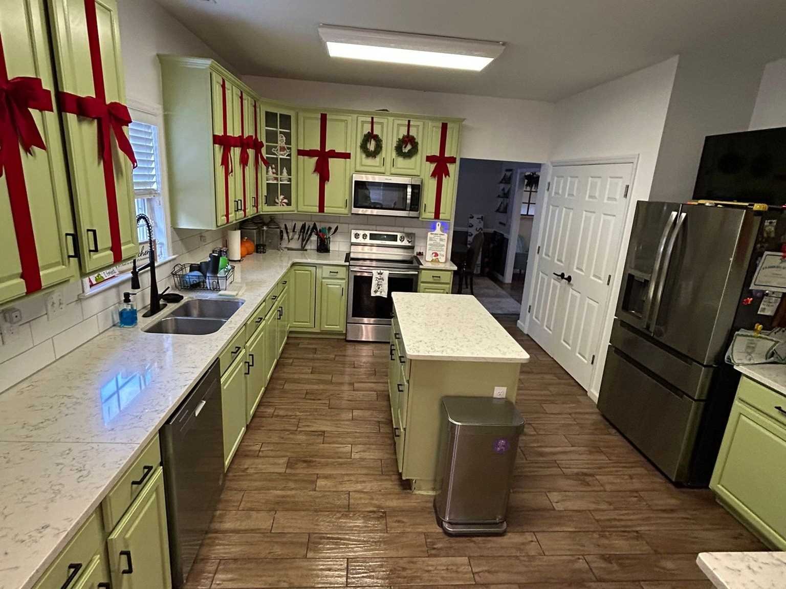 Amezquita Cleaning Llc