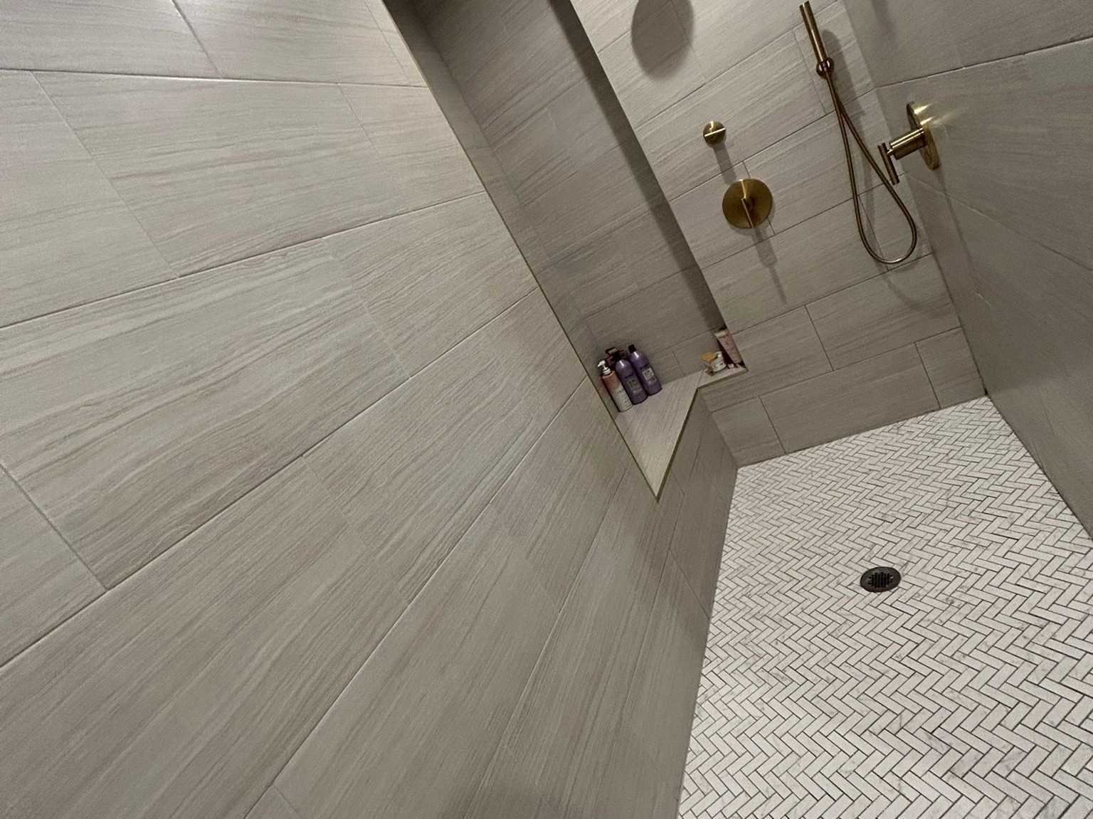 Amezquita Cleaning Llc