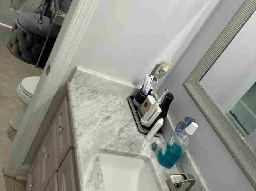 Amezquita Cleaning Llc