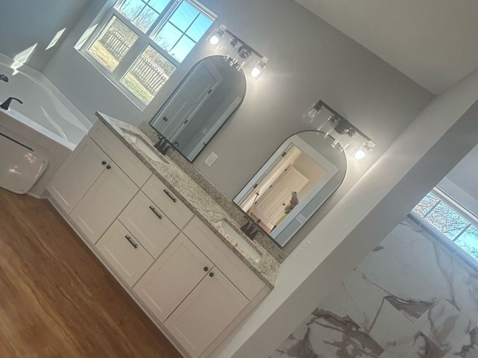 Amezquita Cleaning Llc