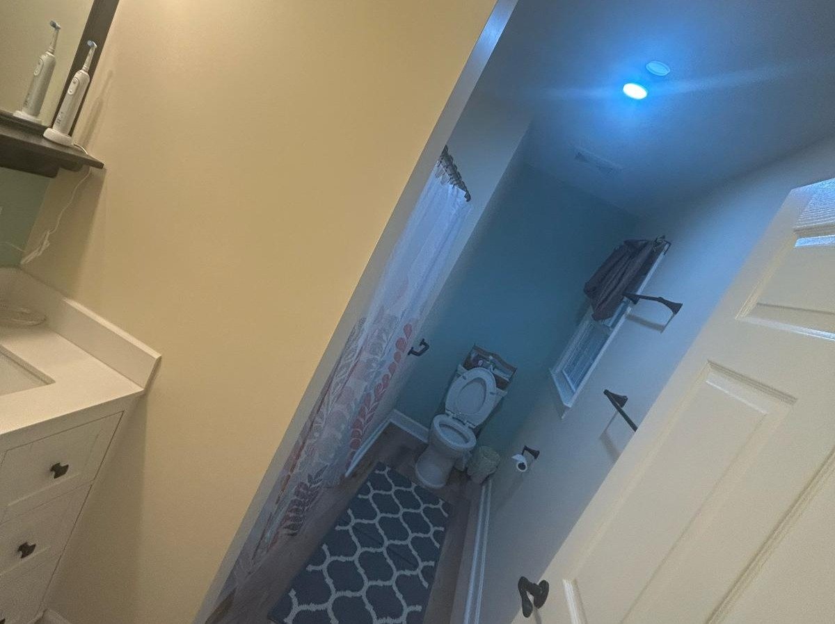 Amezquita Cleaning Llc