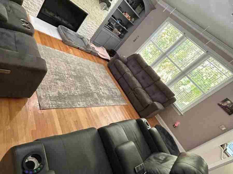 Amezquita Cleaning Llc