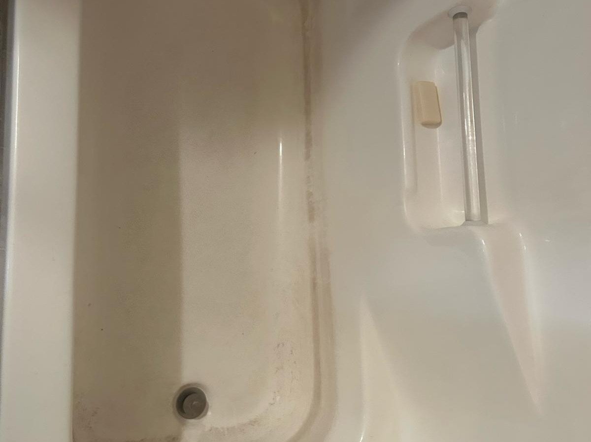 Amezquita Cleaning Llc