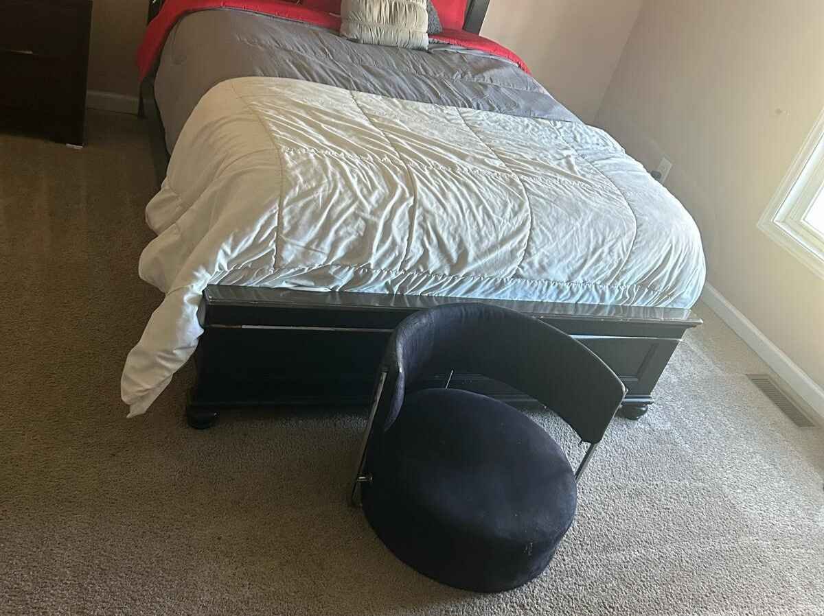 Amezquita Cleaning Llc