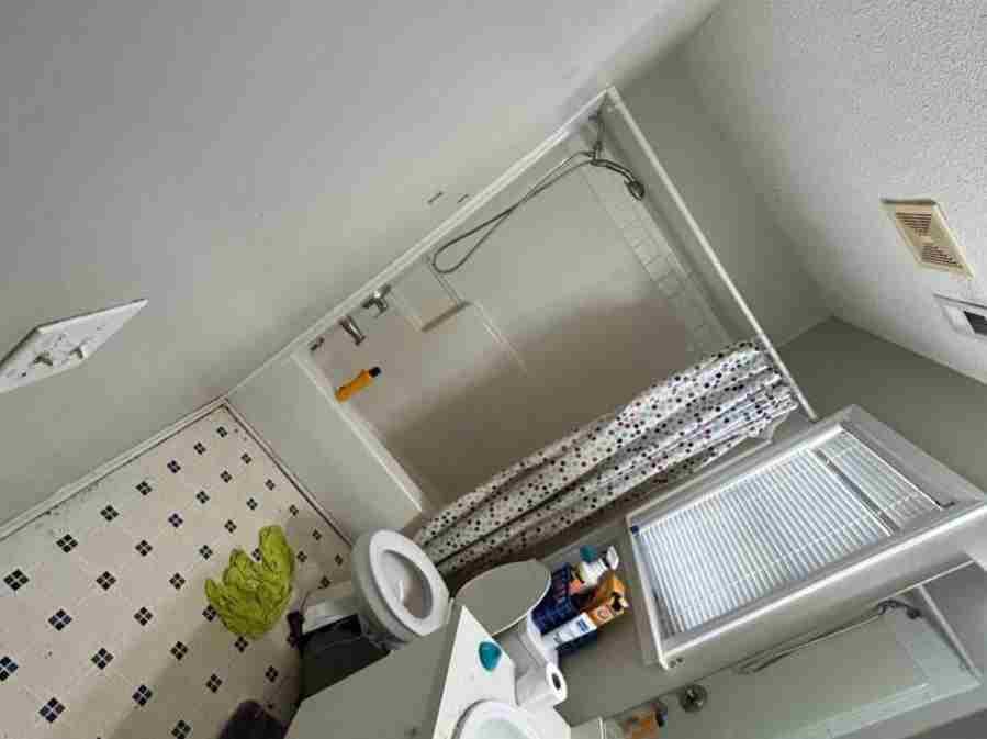 Amezquita Cleaning Llc