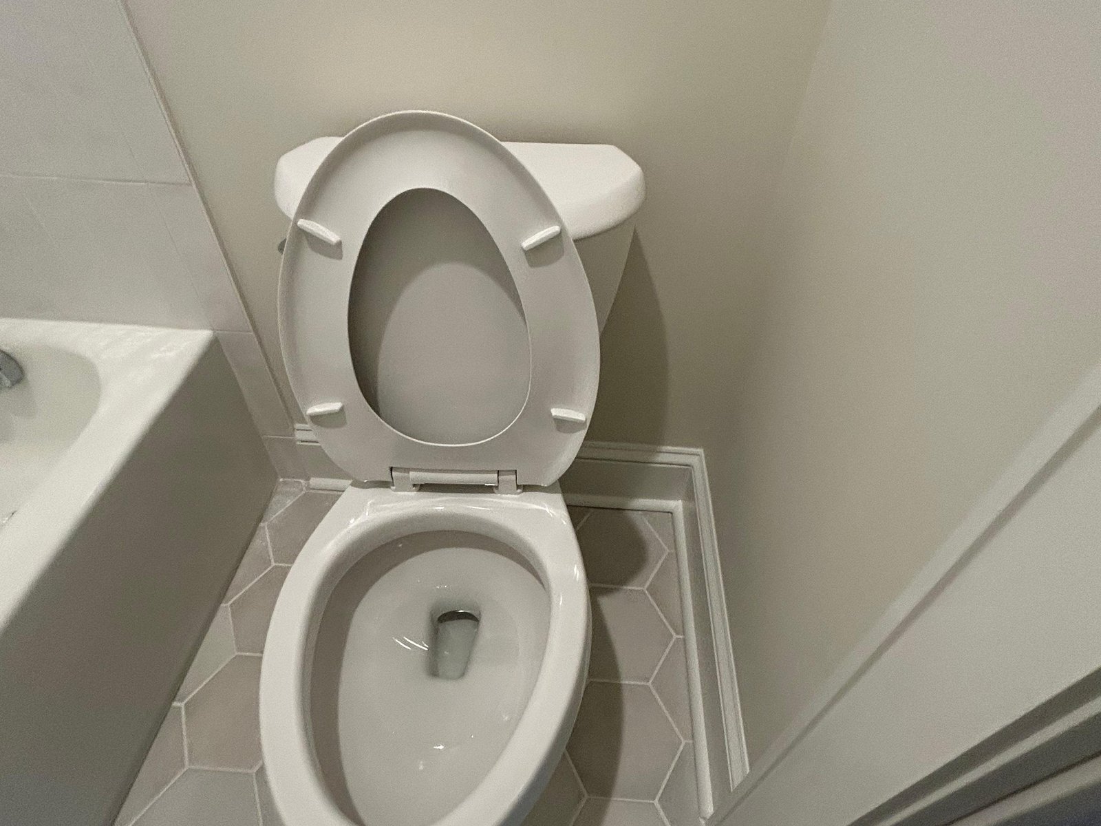 Amezquita Cleaning Llc