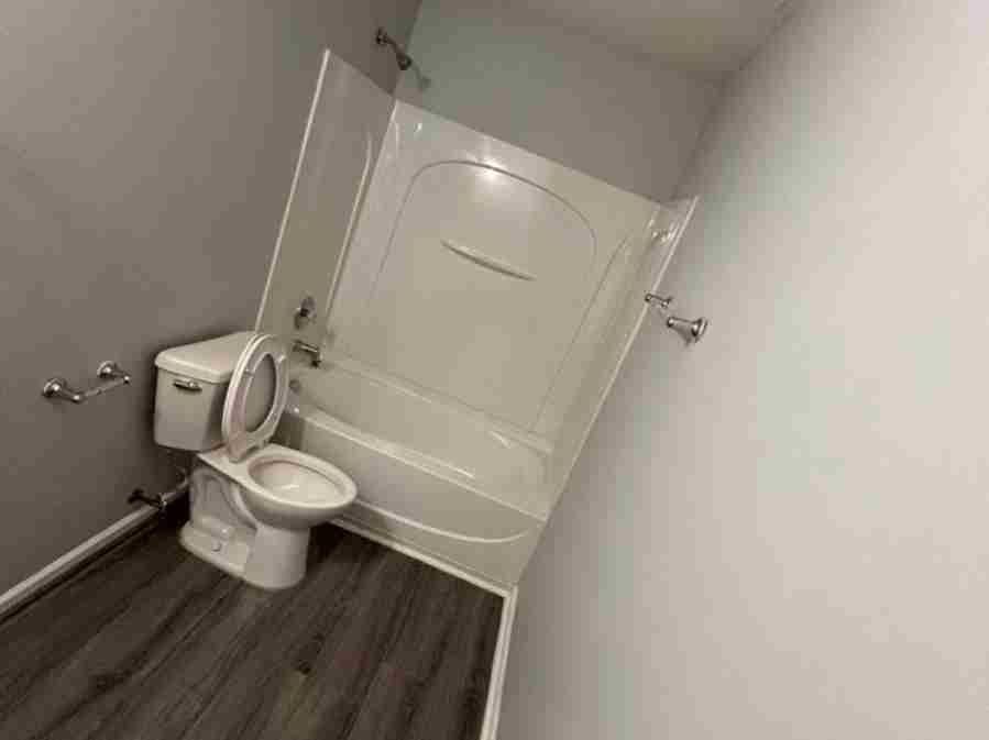 Amezquita Cleaning Llc