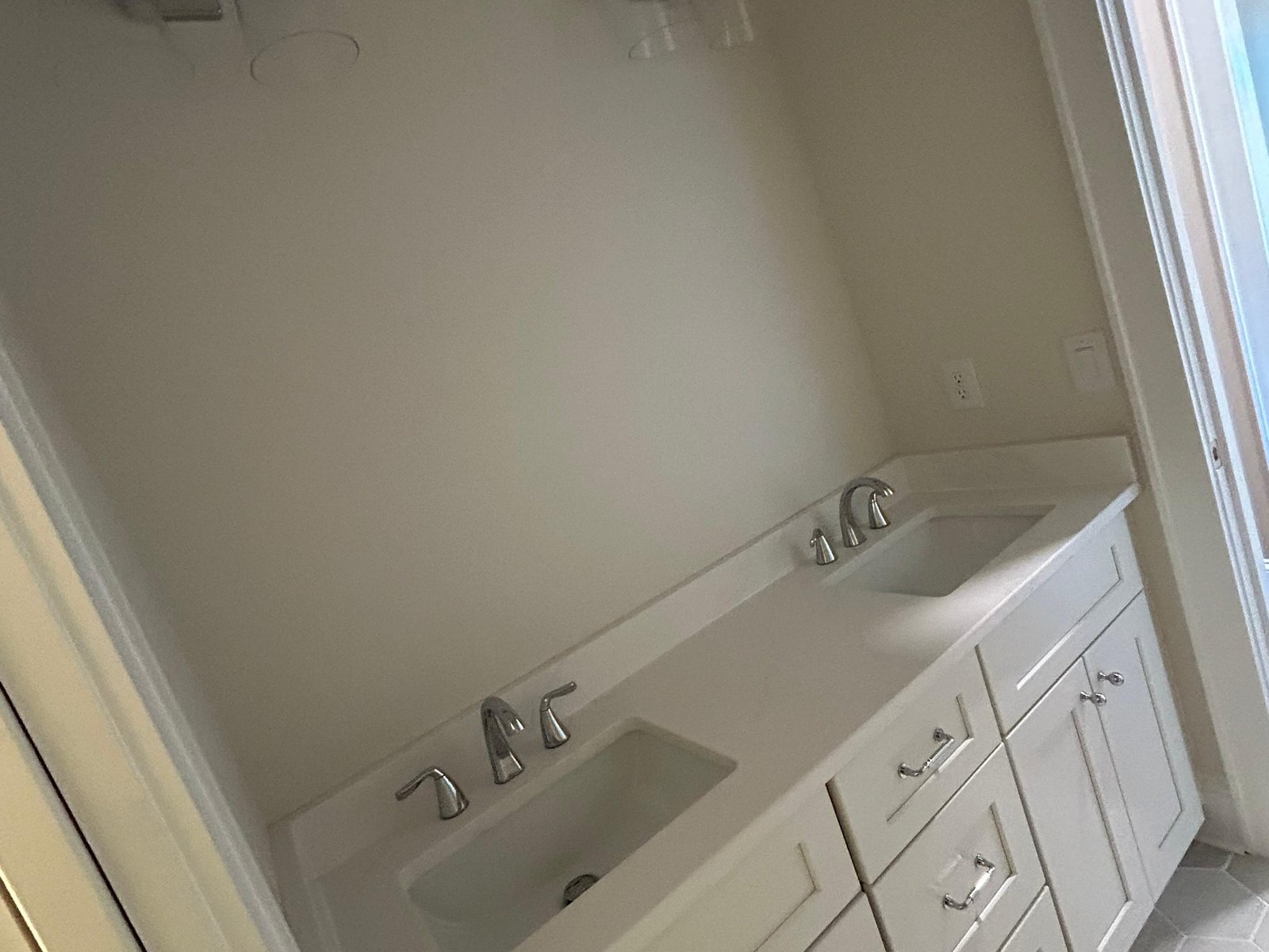 Amezquita Cleaning Llc