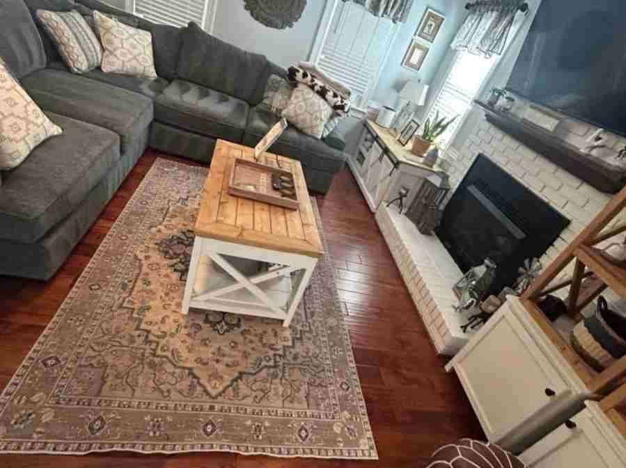 Amezquita Cleaning Llc