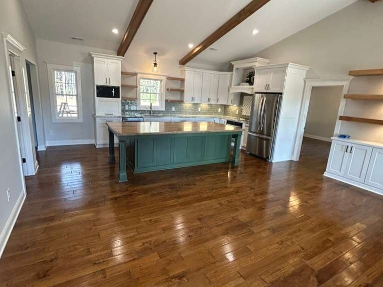 Amezquita Cleaning Llc