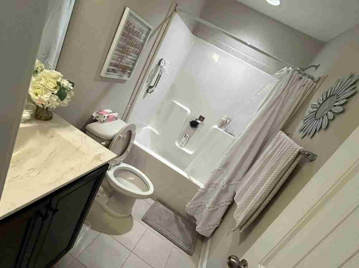 Amezquita Cleaning Llc