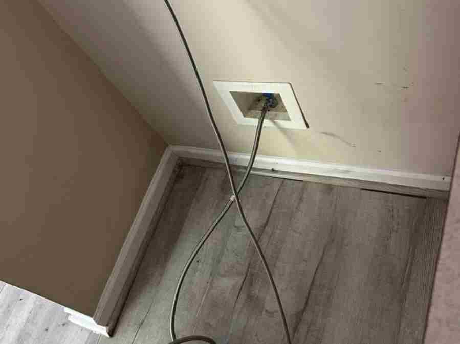 Amezquita Cleaning Llc