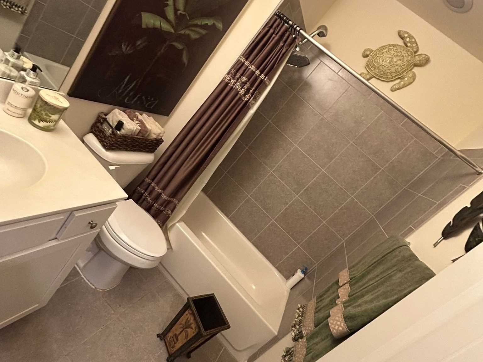 Amezquita Cleaning Llc